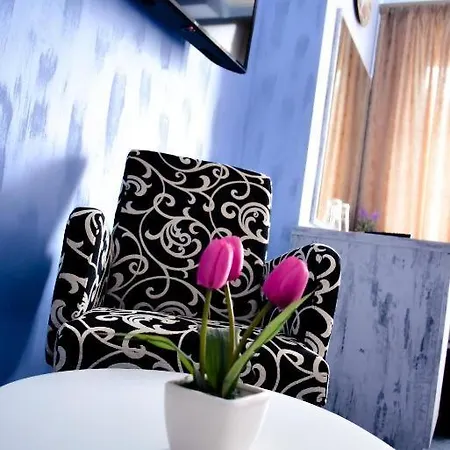 Amigo център *